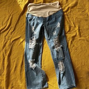 Distressed Maternity pants from SHEIN